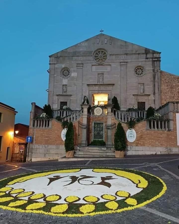 Fronte Duomo Apartment Ariano Irpino Exterior photo